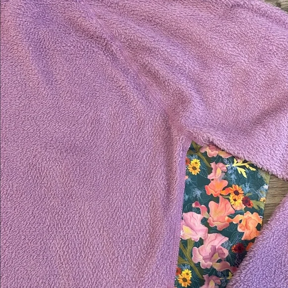 Youer Climb On Air Hoodie. Size Large, BNWOT - Picture 3 of 7